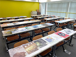 審査会の様子（於：専門学校東京テクニカルカレッジ）