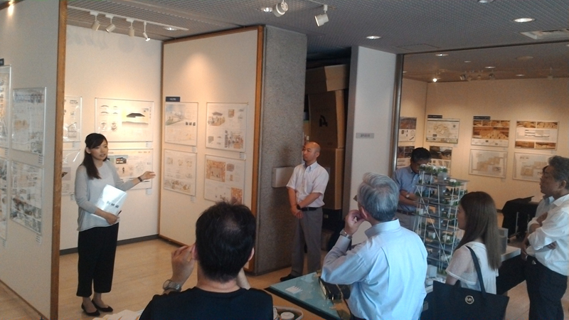 最終日の作品発表会の様子