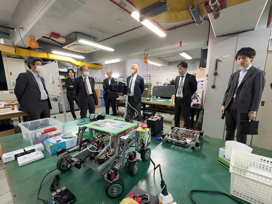 会場校施設見学