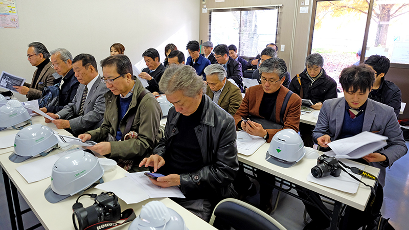 「太陽の塔」改修工事の説明